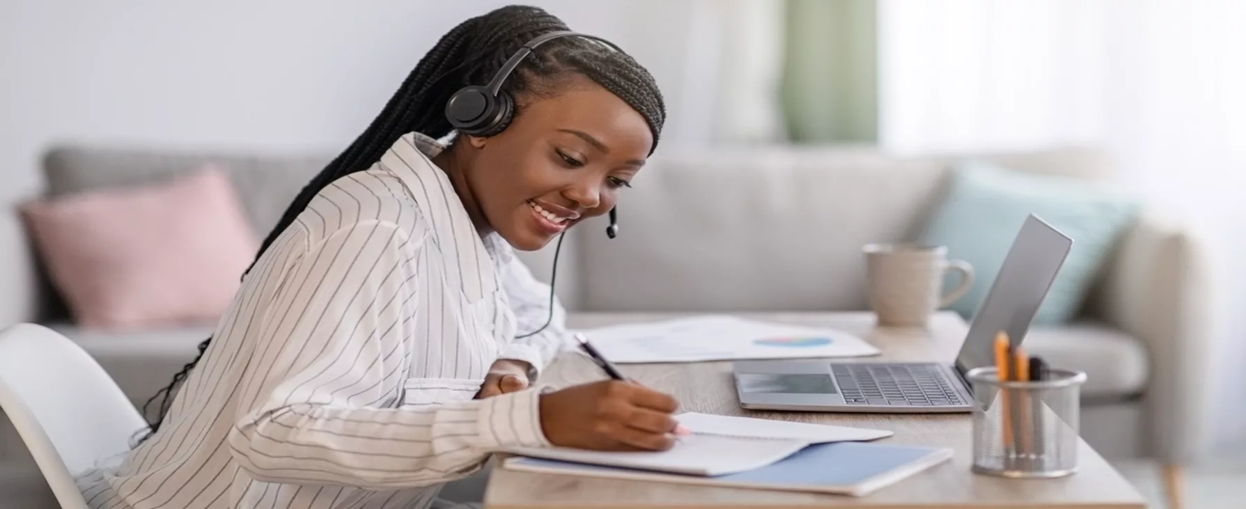 What is making online education and training more popular